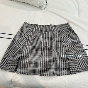 ALO houndstood skirt